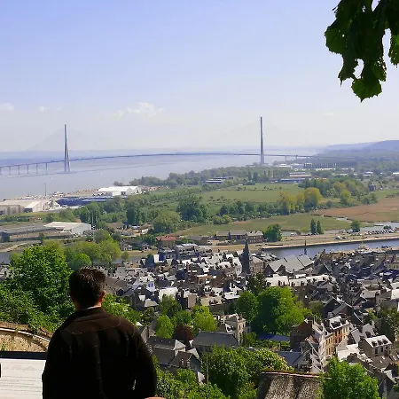 Le Vauban 메르빌프랑세빌플라쥐